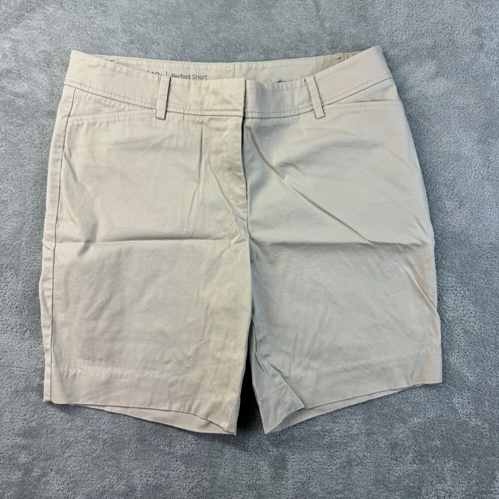 Talbots Shorts Women's 10P Beige Chino Perfect Cotton Casual Outdoor Preppy Cute